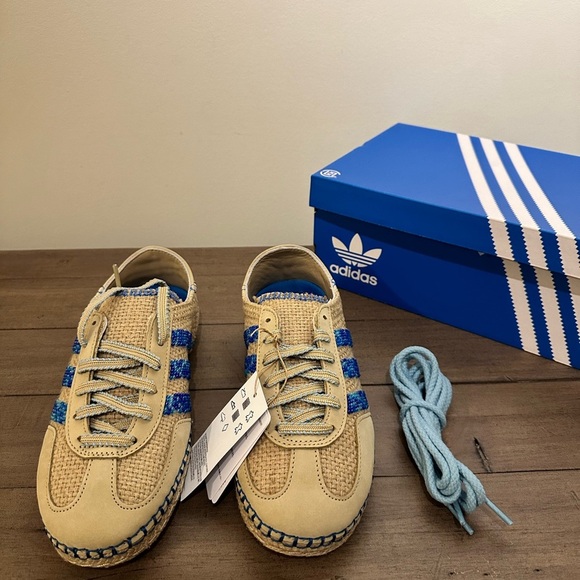 Adidas CLOT special edition sneakers - Picture 2 of 6